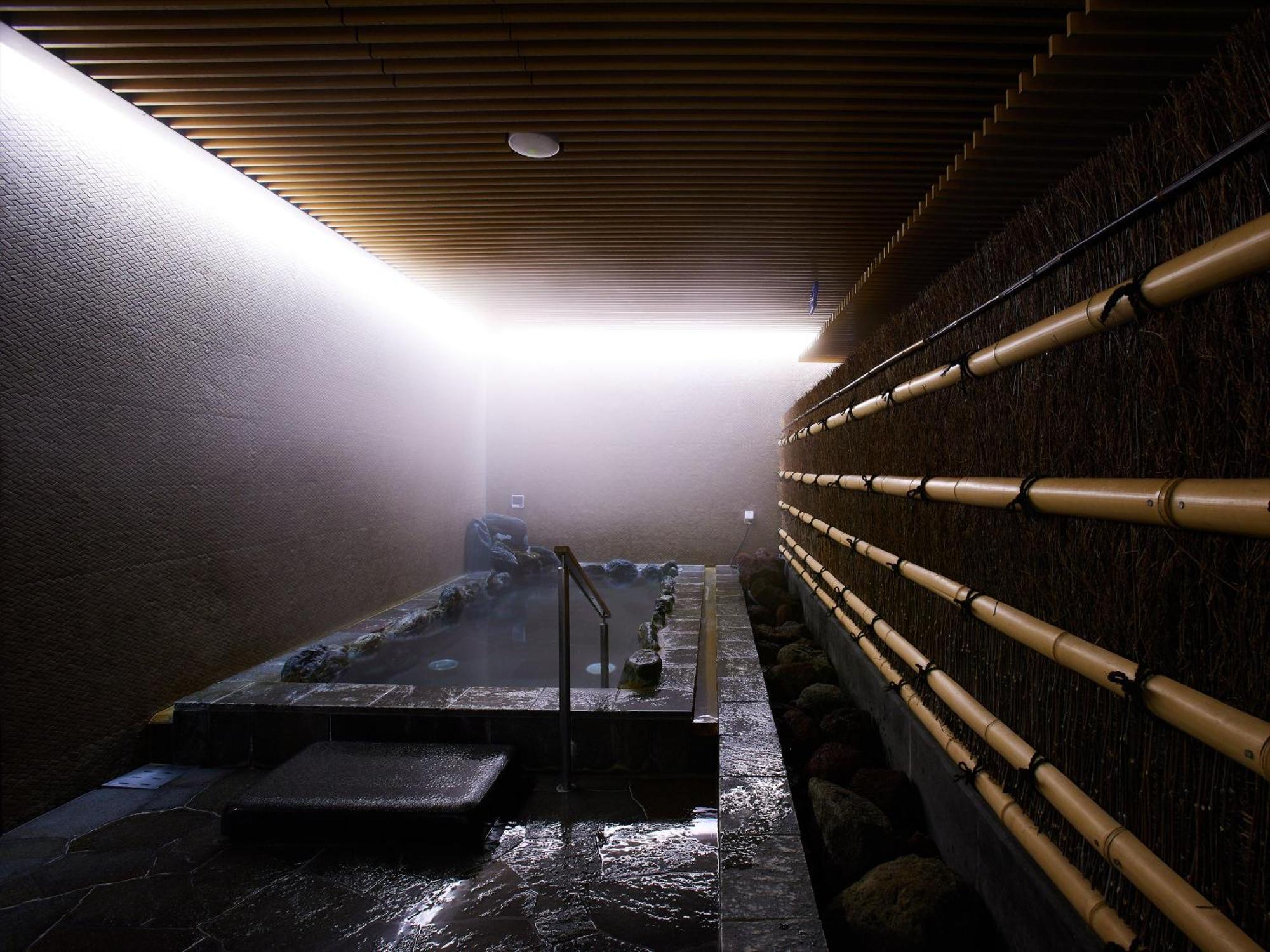 Hot Spring Hatoya Zuihokaku 4* Kyōto